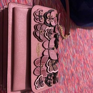 Coach. Handbag with matching wristlet